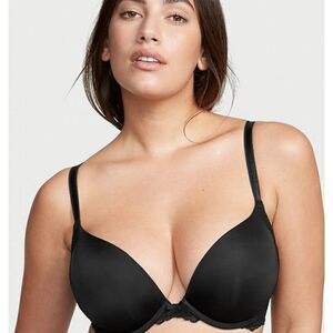 Victoria's Secret Dream Angels perfect Plunge black padded push-up bra 32 D D